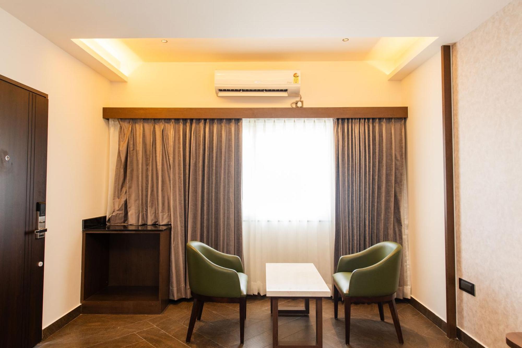 Hotel Mysore Radiance Εξωτερικό φωτογραφία
