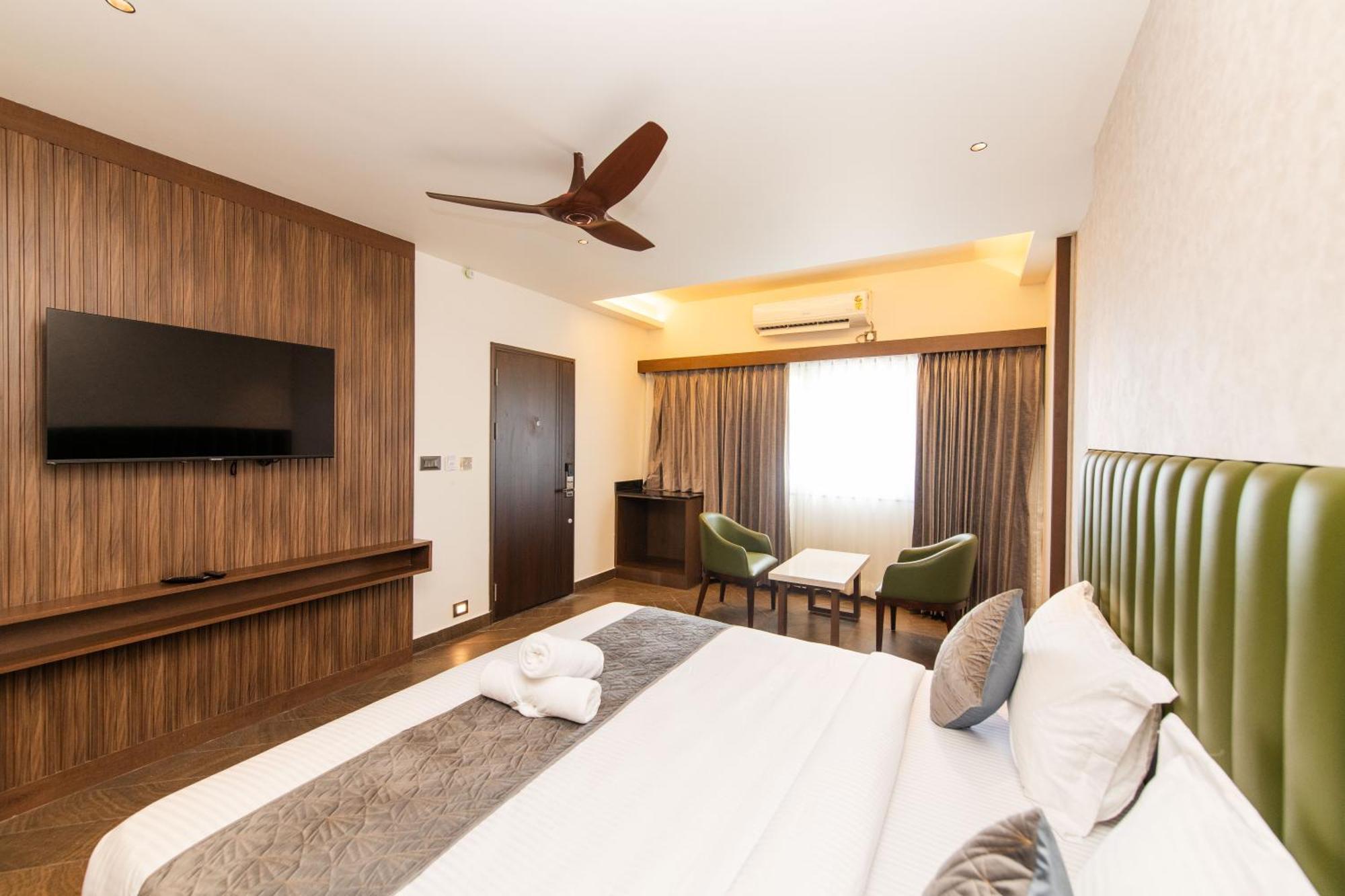 Hotel Mysore Radiance Εξωτερικό φωτογραφία