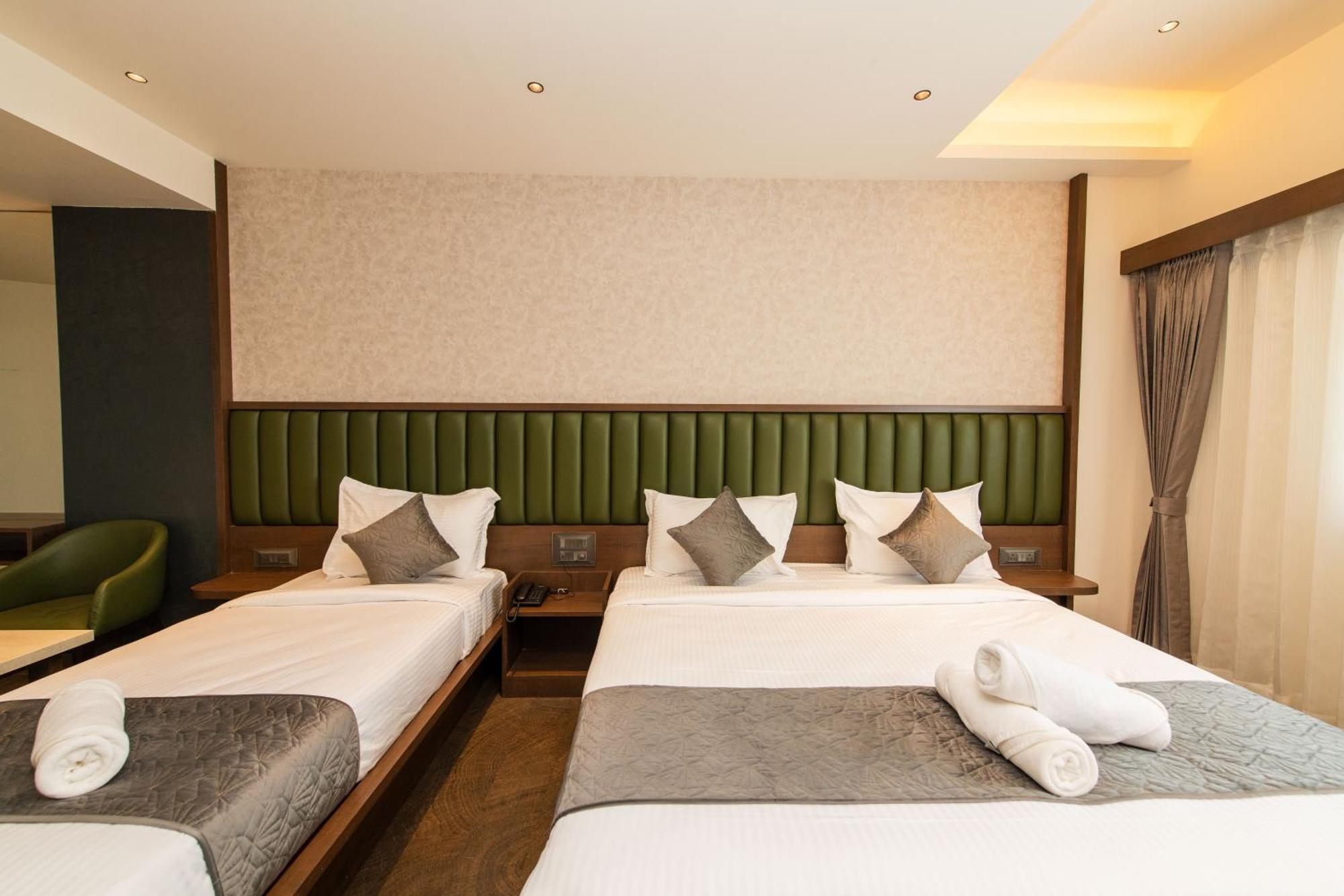 Hotel Mysore Radiance Εξωτερικό φωτογραφία