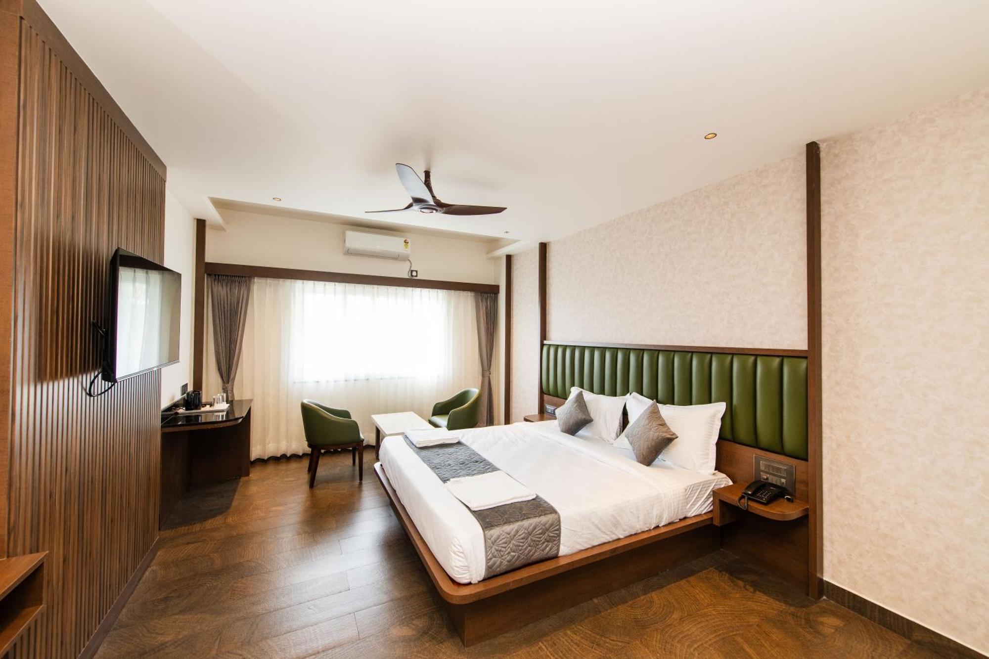Hotel Mysore Radiance Εξωτερικό φωτογραφία